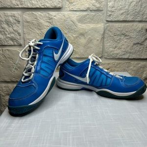 Nike Zoom Court Lite 3 Tennis Shoe Size 7 1/2 Women’s Blue Sneaker